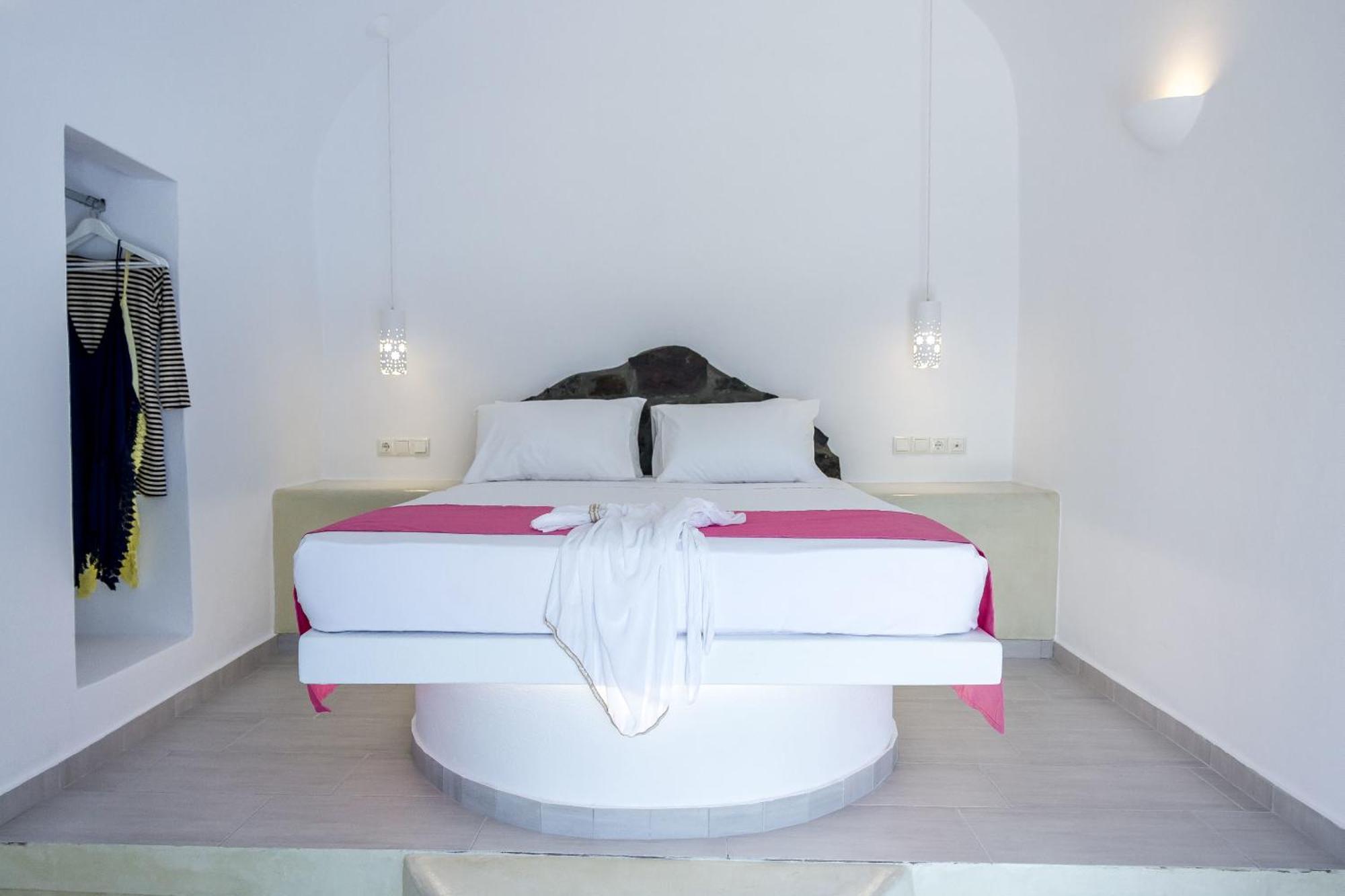Asma Suites Φηρά Δωμάτιο φωτογραφία