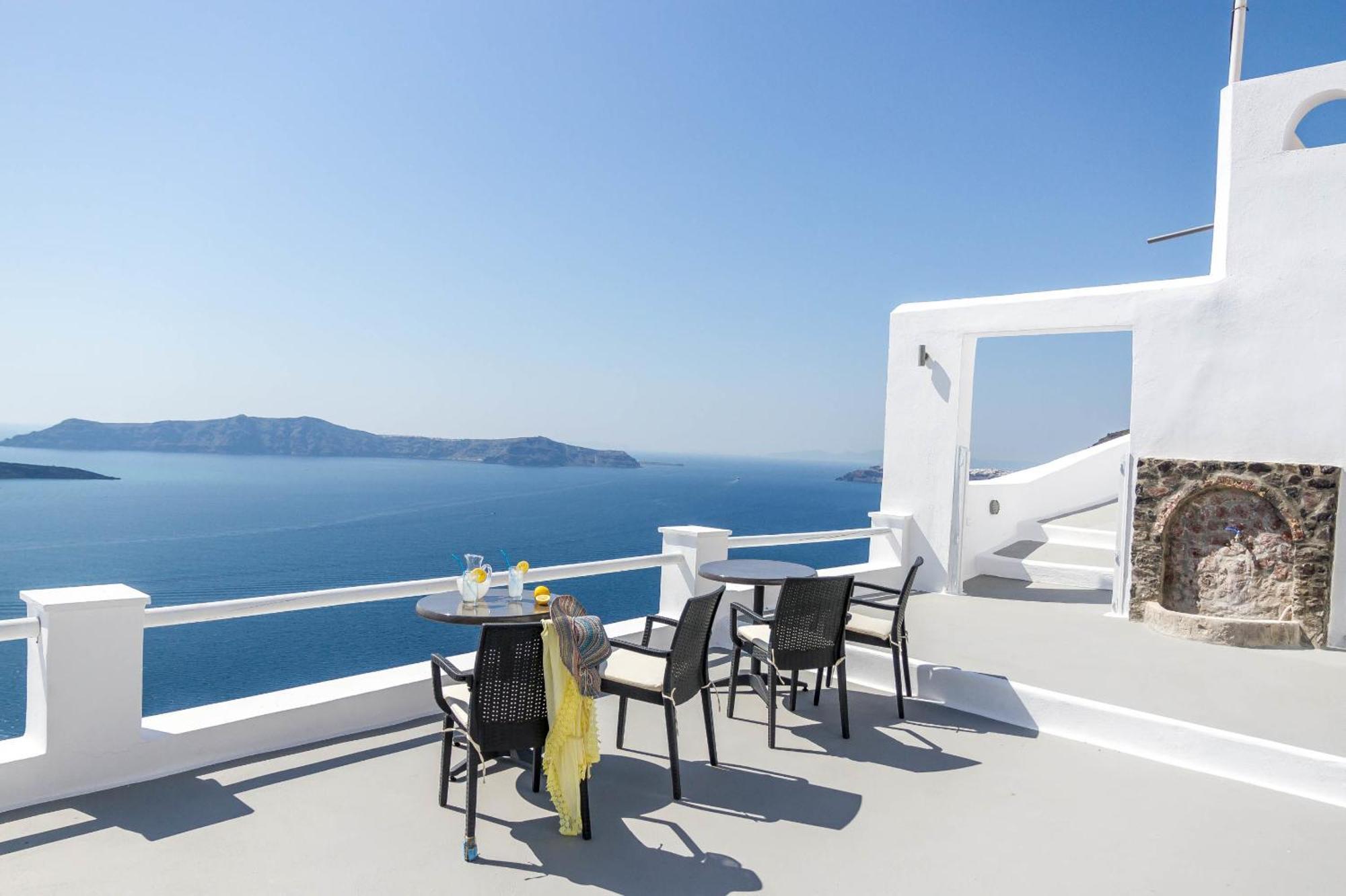 Asma Suites Φηρά Δωμάτιο φωτογραφία